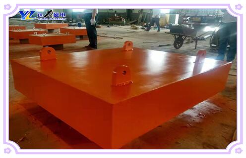 永磁除鐵器運轉中注意的事項