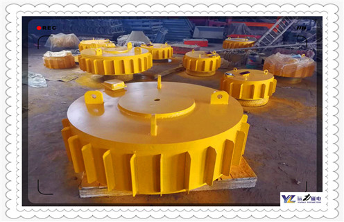 什麼結構設計用於濕懸浮電磁除鐵器？