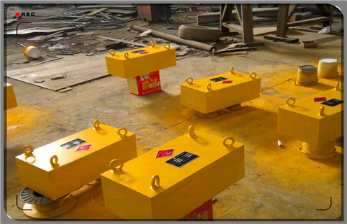 電磁除鐵器，中科院副所長王貽芳介紹說電磁除鐵器