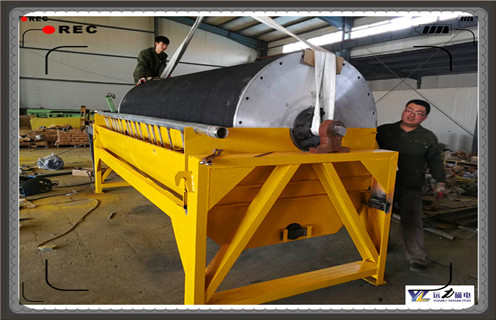 河沙磁選機，河沙磁選機的脈石磁性礦物在翻動中注意的問題_小型磁選機_水洗篩沙機沙子分選機價格 