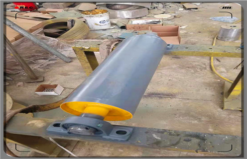 永磁滾筒，浙江永磁滾筒結構圖_滾筒磁選機多少錢一台，浙江永磁滾筒結構圖工作原理